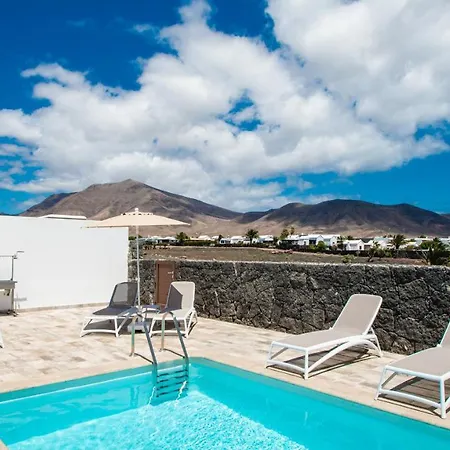Blancazul La Granja I * Yaiza (Lanzarote)